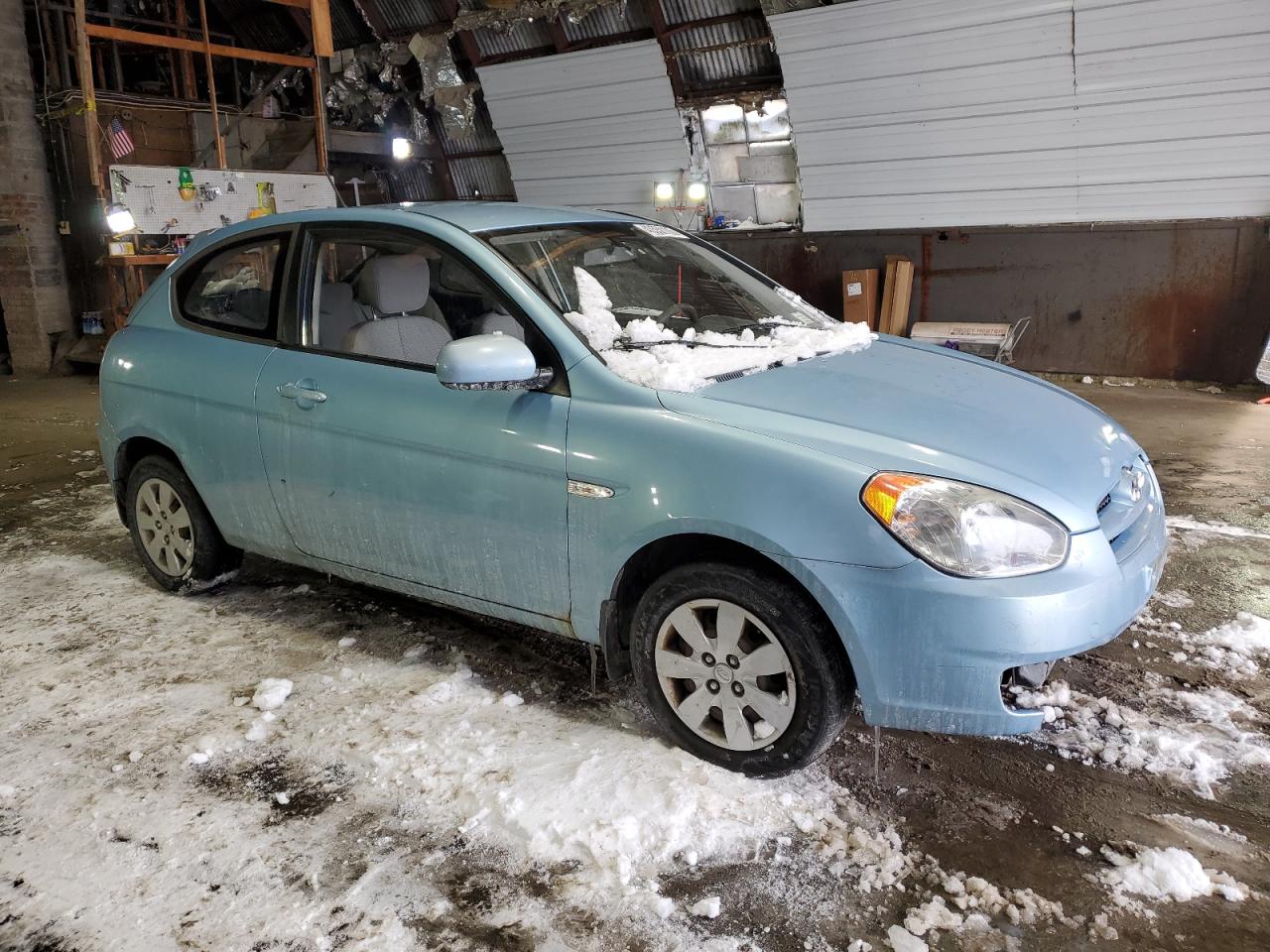 2011 Hyundai Accent - Image 4