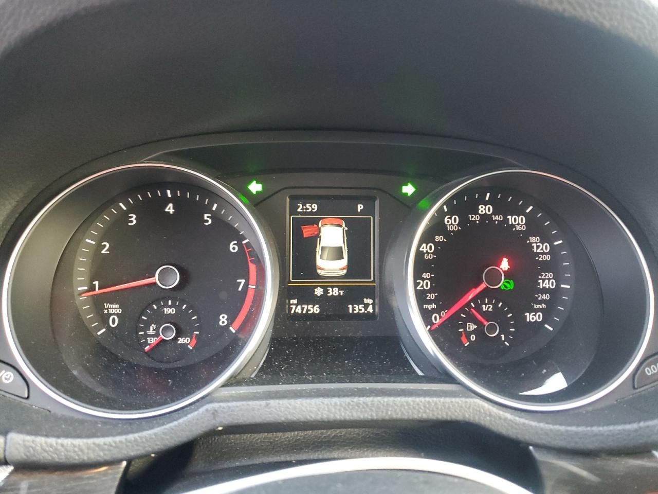 2018 Volkswagen Passat - Image 9