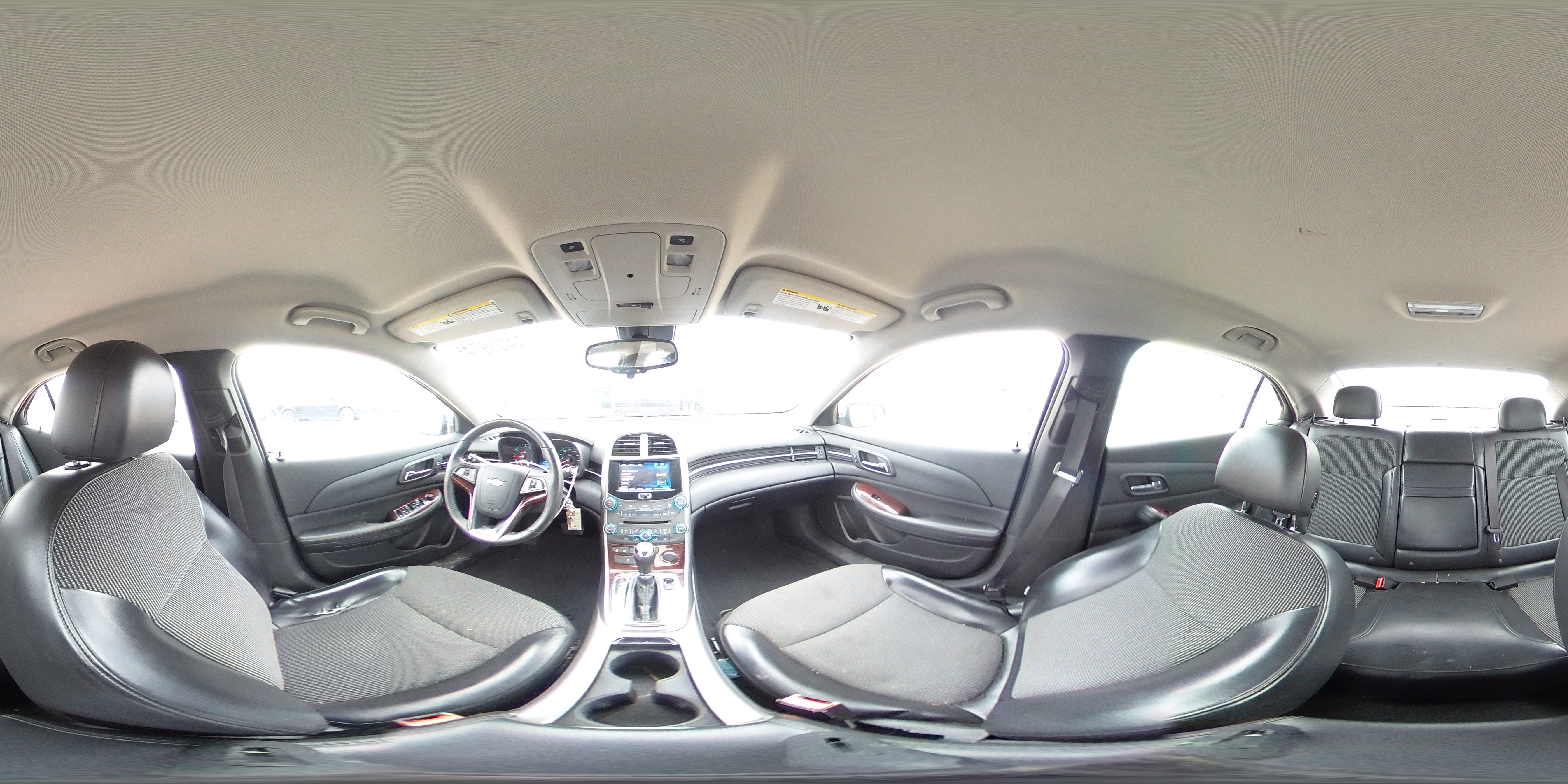 2013 Chevrolet Malibu - Image 13
