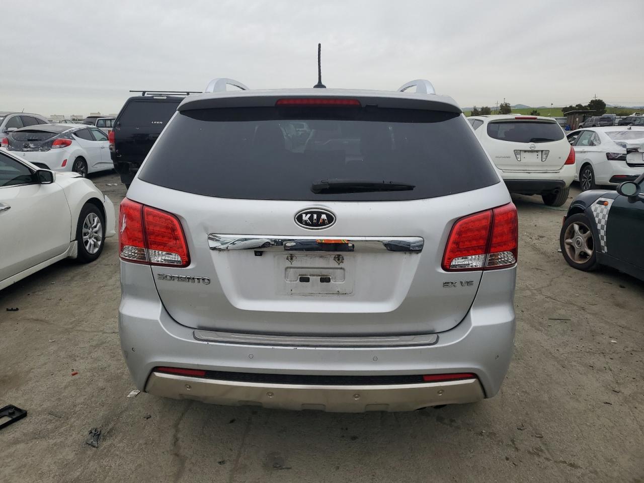 2013 Kia Sorento - Image 6