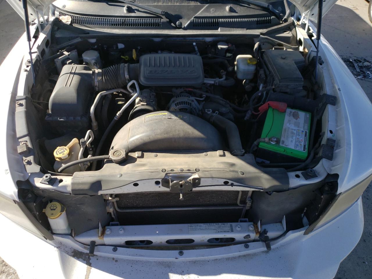 2008 Dodge Dakota - Image 11