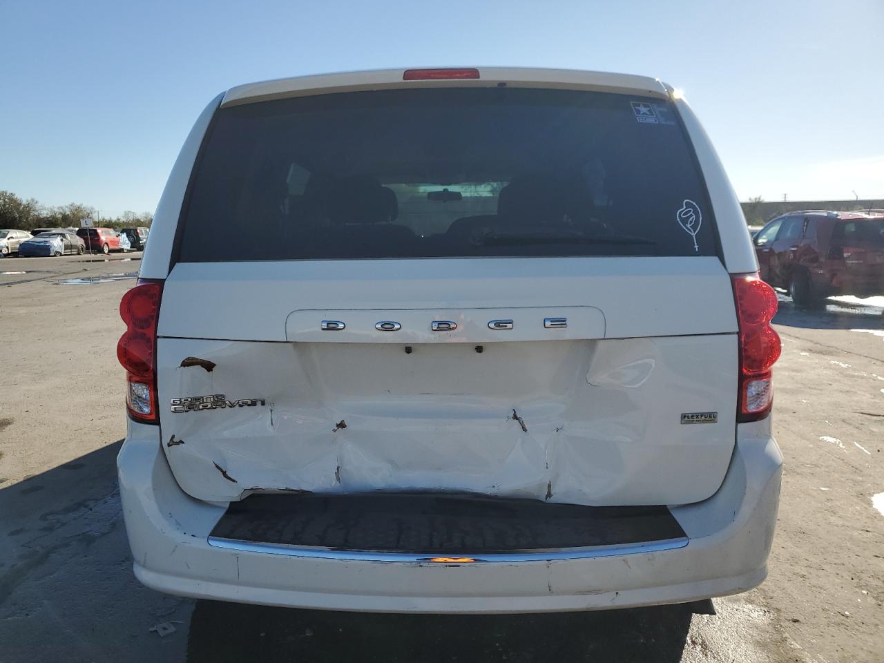 2013 Dodge Caravan - Image 6