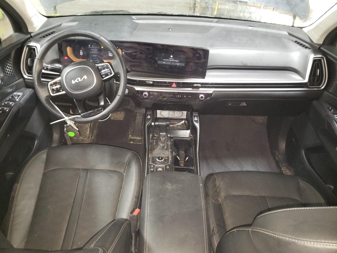 2024 Kia Sorento - Image 8