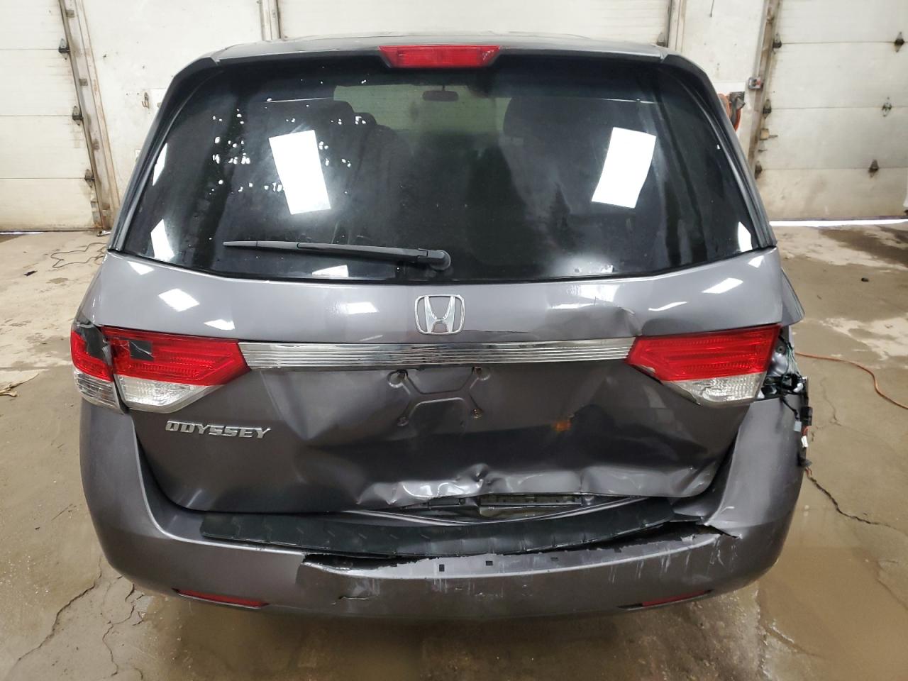 2015 Honda Odyssey - Image 6