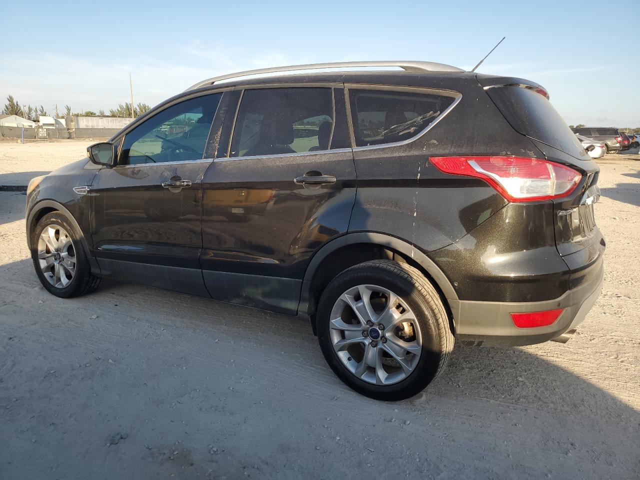 2015 Ford Escape - Image 2