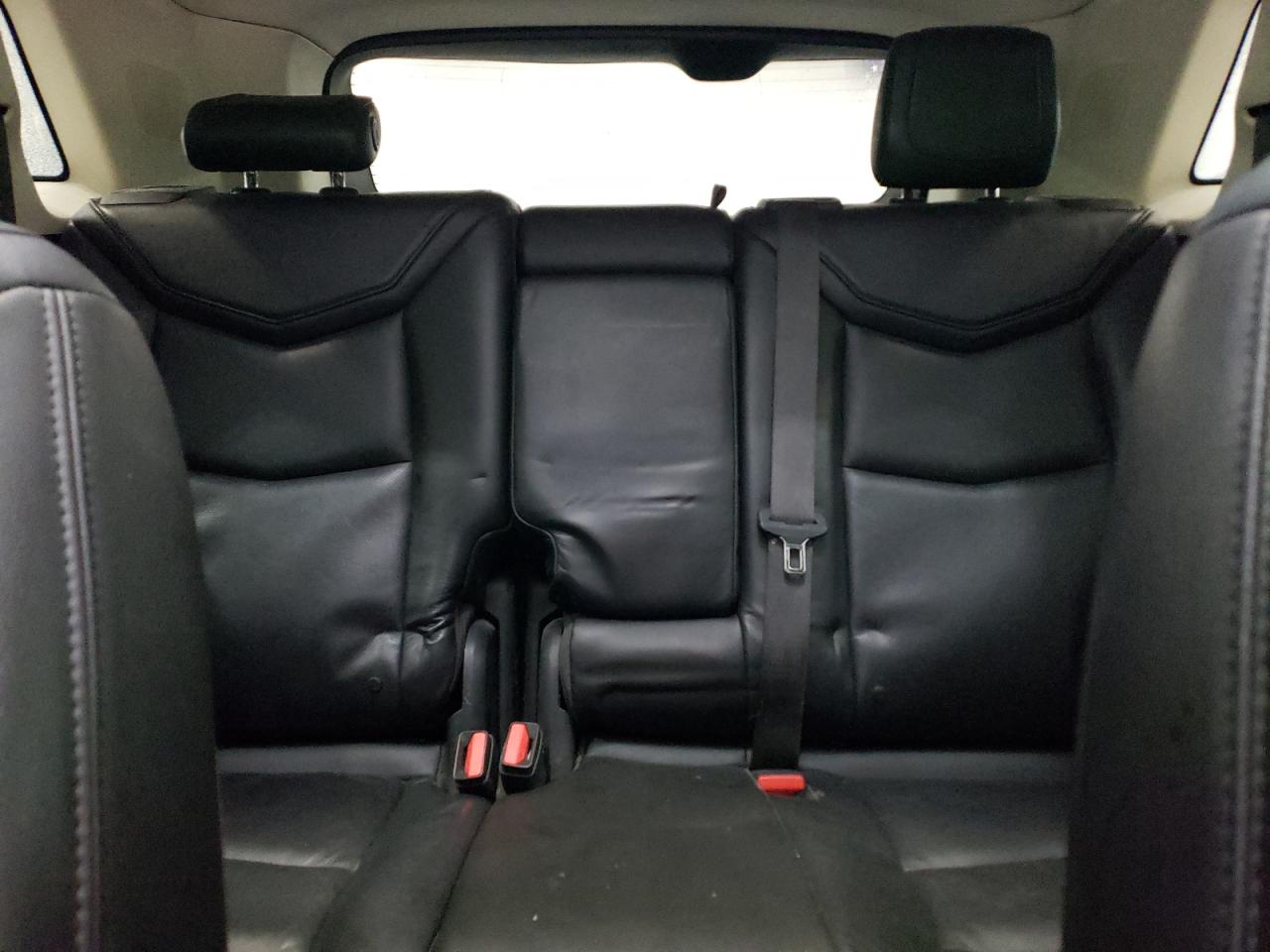 2017 Cadillac XT5 - Image 10