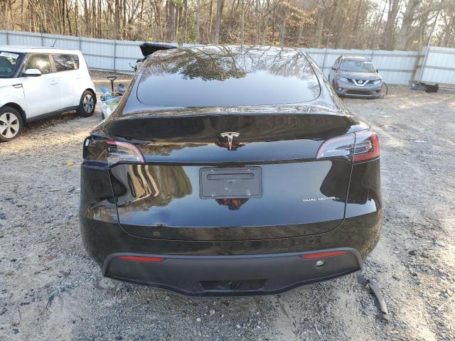  TESLA MODEL Y 2024 Czarny