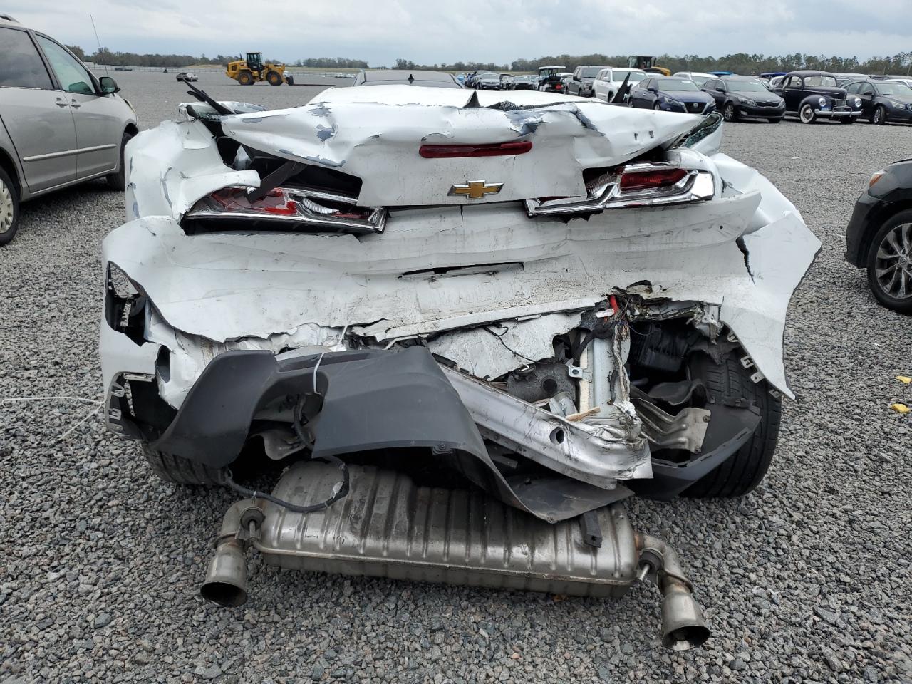 2018 Chevrolet Camaro - Image 6