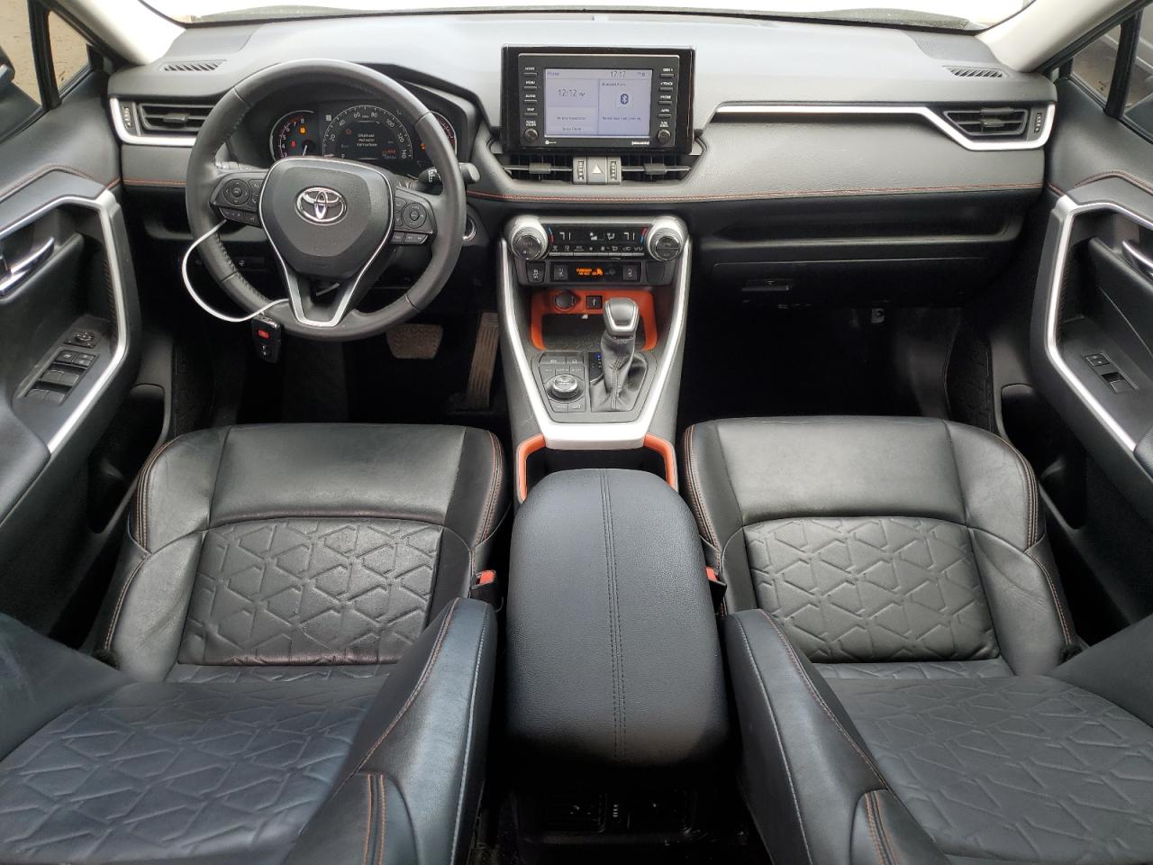 2022 Toyota RAV 4 - Image 8