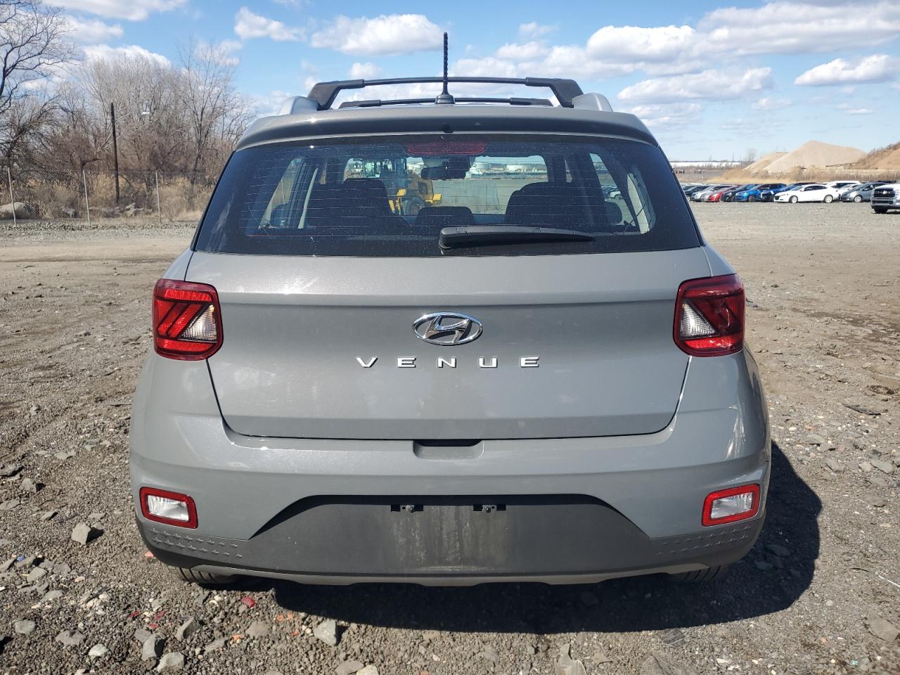2023 Hyundai Venue - Image 6