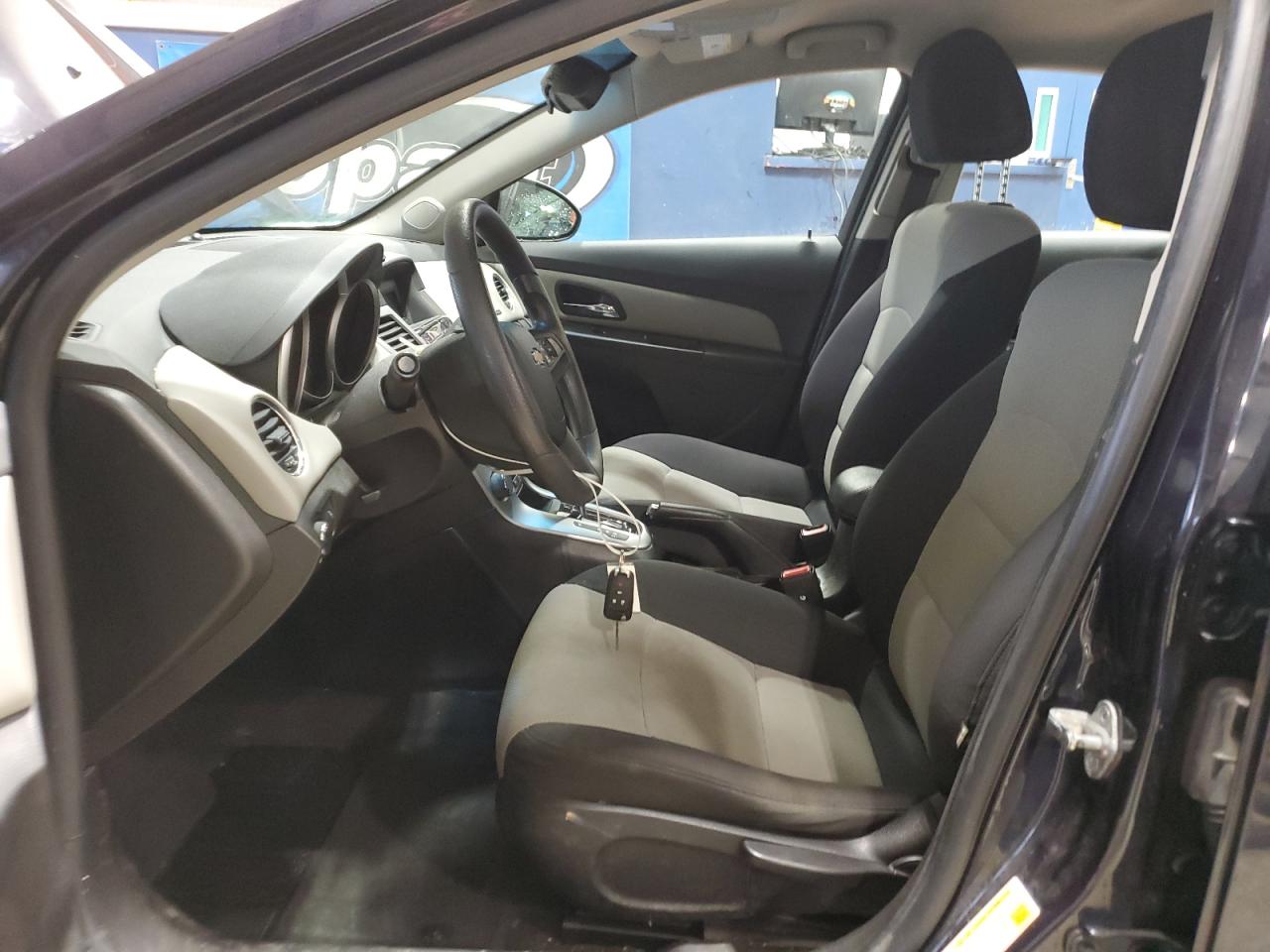 2015 Chevrolet Cruze - Image 7