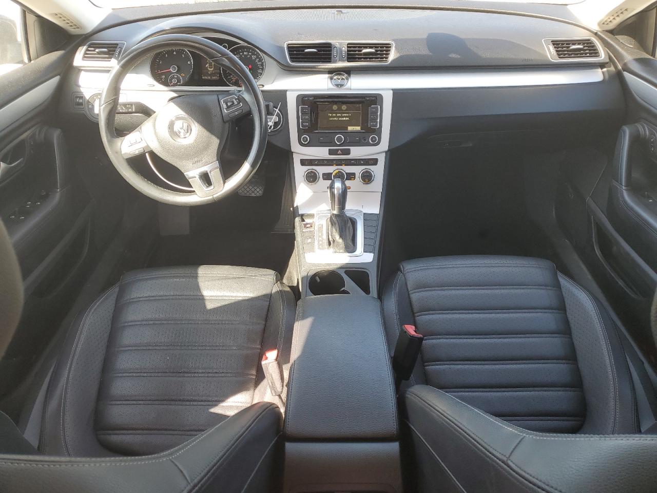 2015 Volkswagen Passat CC - Image 8