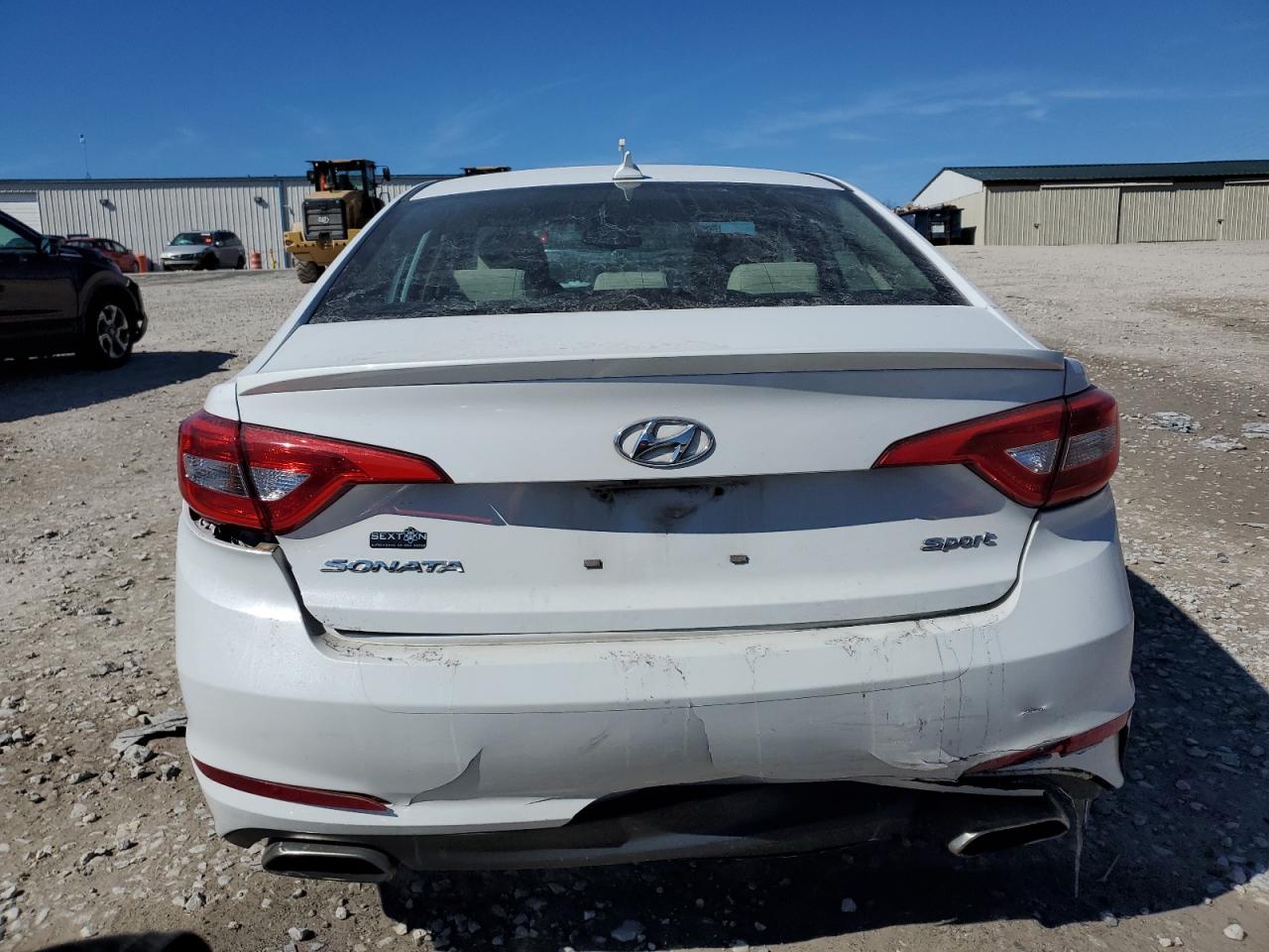 2015 Hyundai Sonata - Image 6