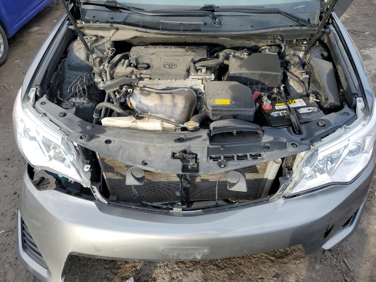 2013 Toyota Camry - Image 11