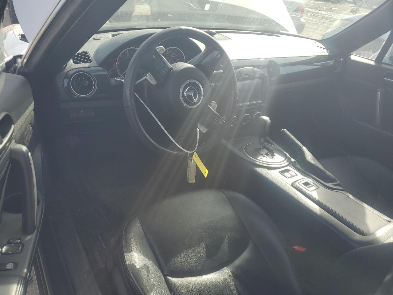 2013 Mazda MX-5 - Image 8