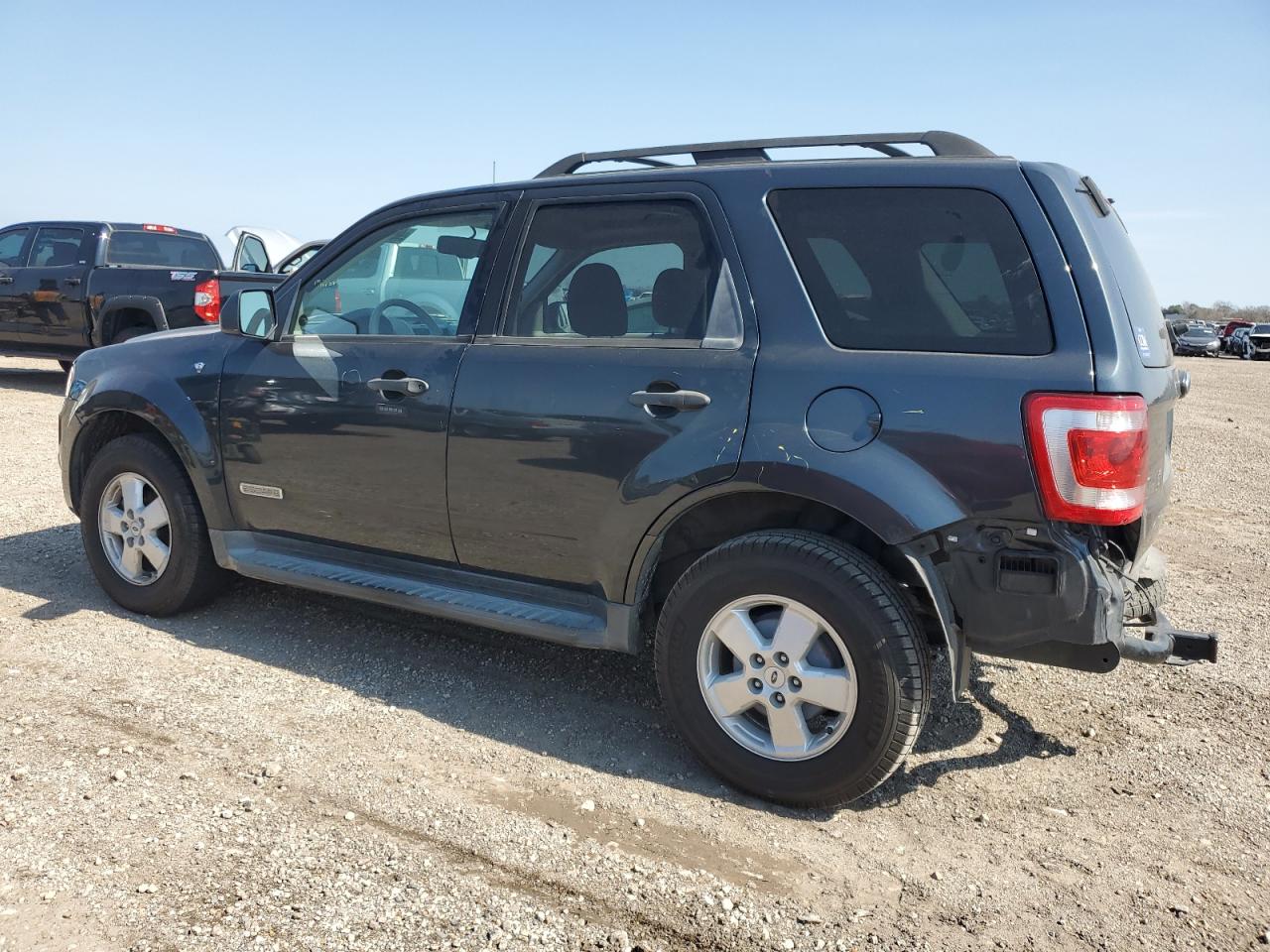 2008 Ford Escape - Image 2