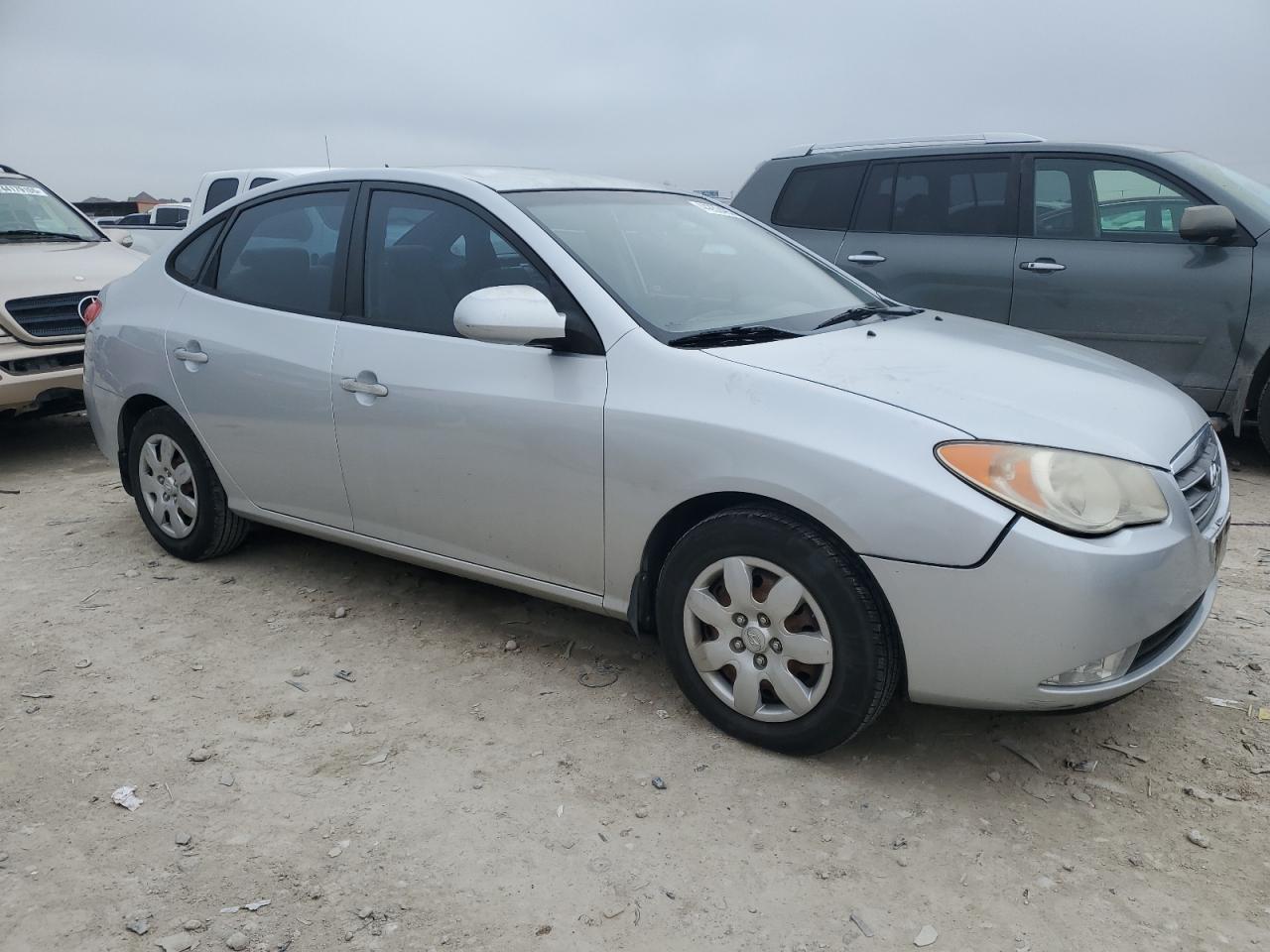 2009 Hyundai Elantra - Image 4