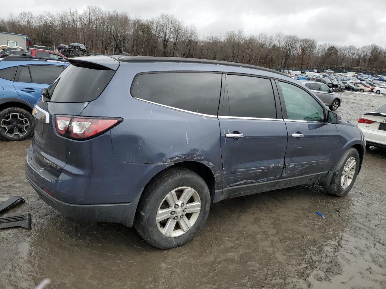 2013 Chevrolet Traverse - Image 3
