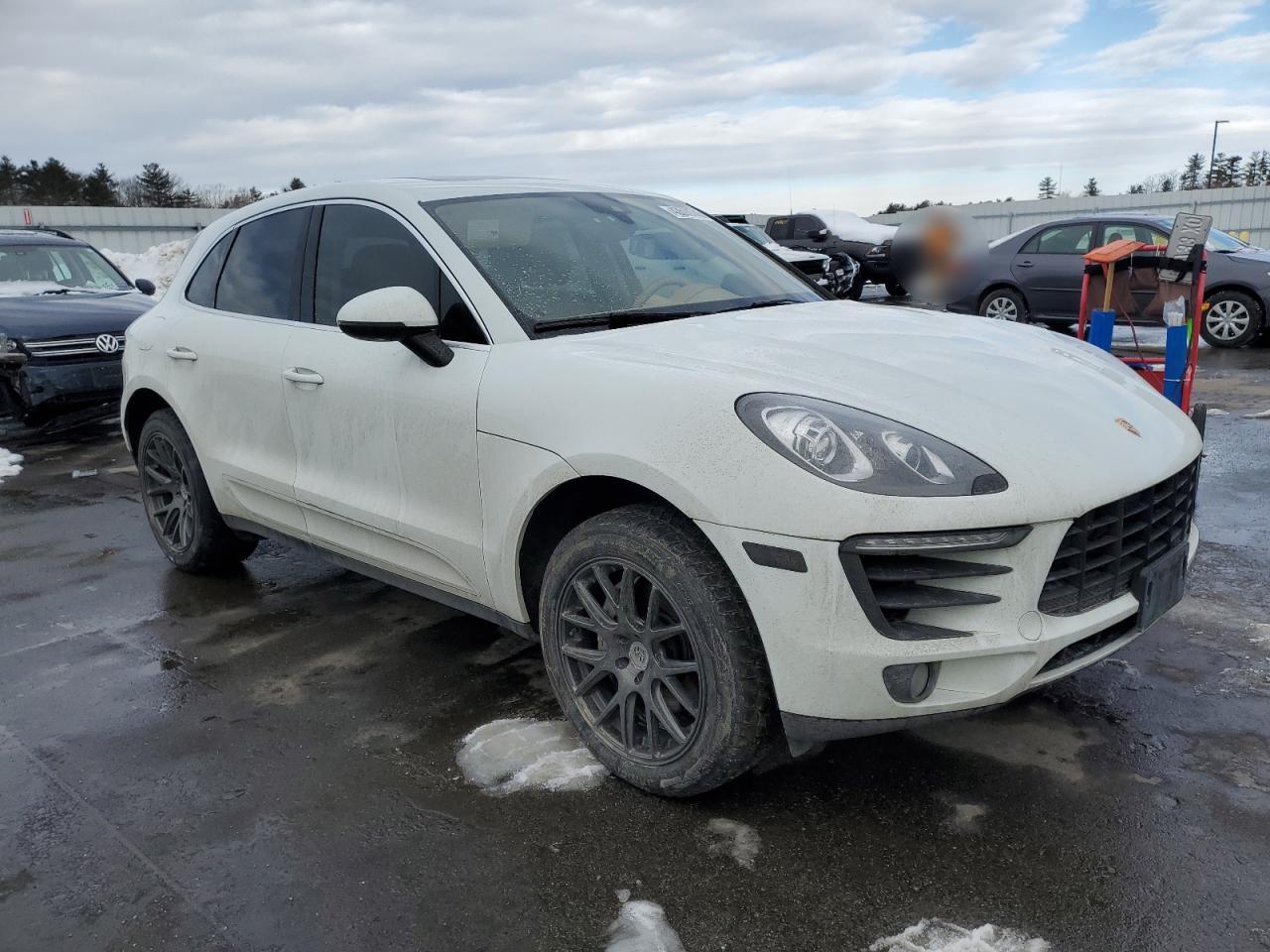 2017 Porsche Macan - Image 4