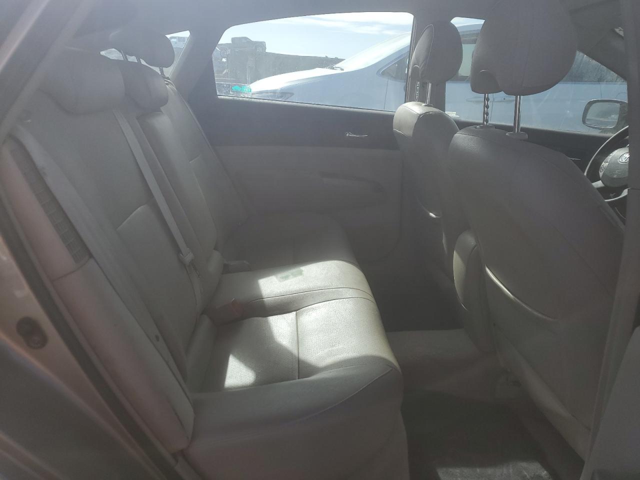 2006 Toyota Prius - Image 10