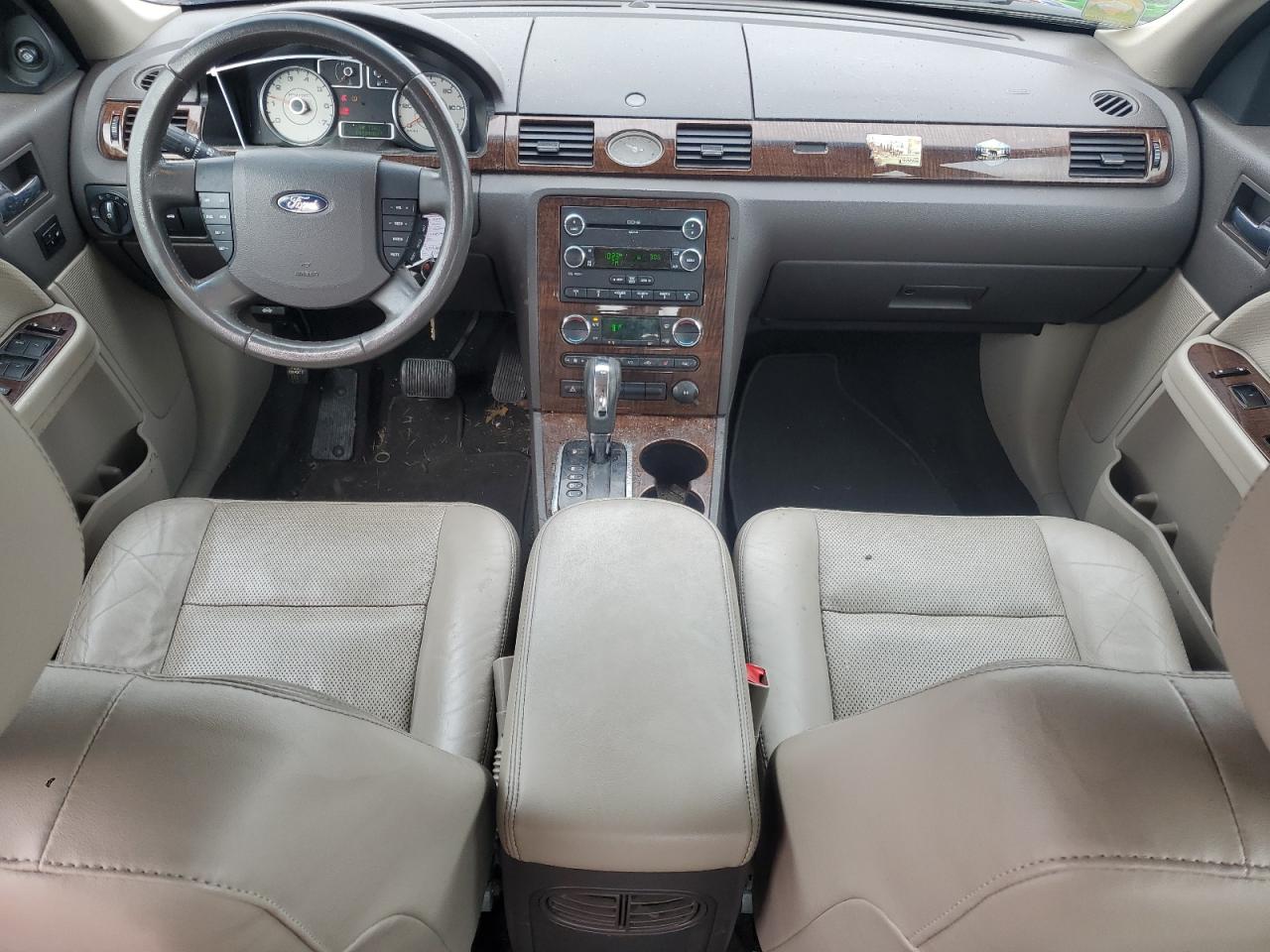 2008 Ford Taurus - Image 8