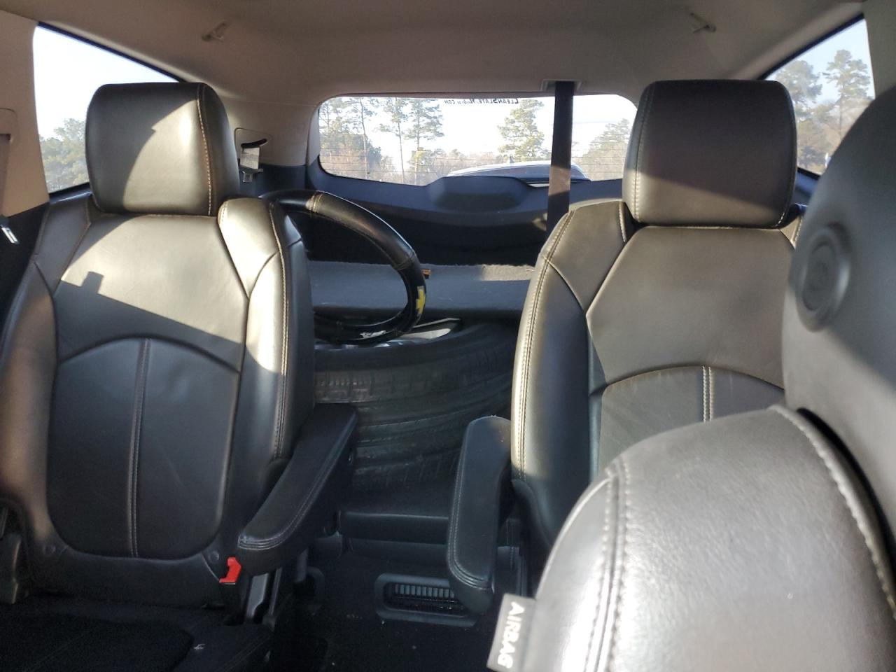 2014 Chevrolet Traverse - Image 10