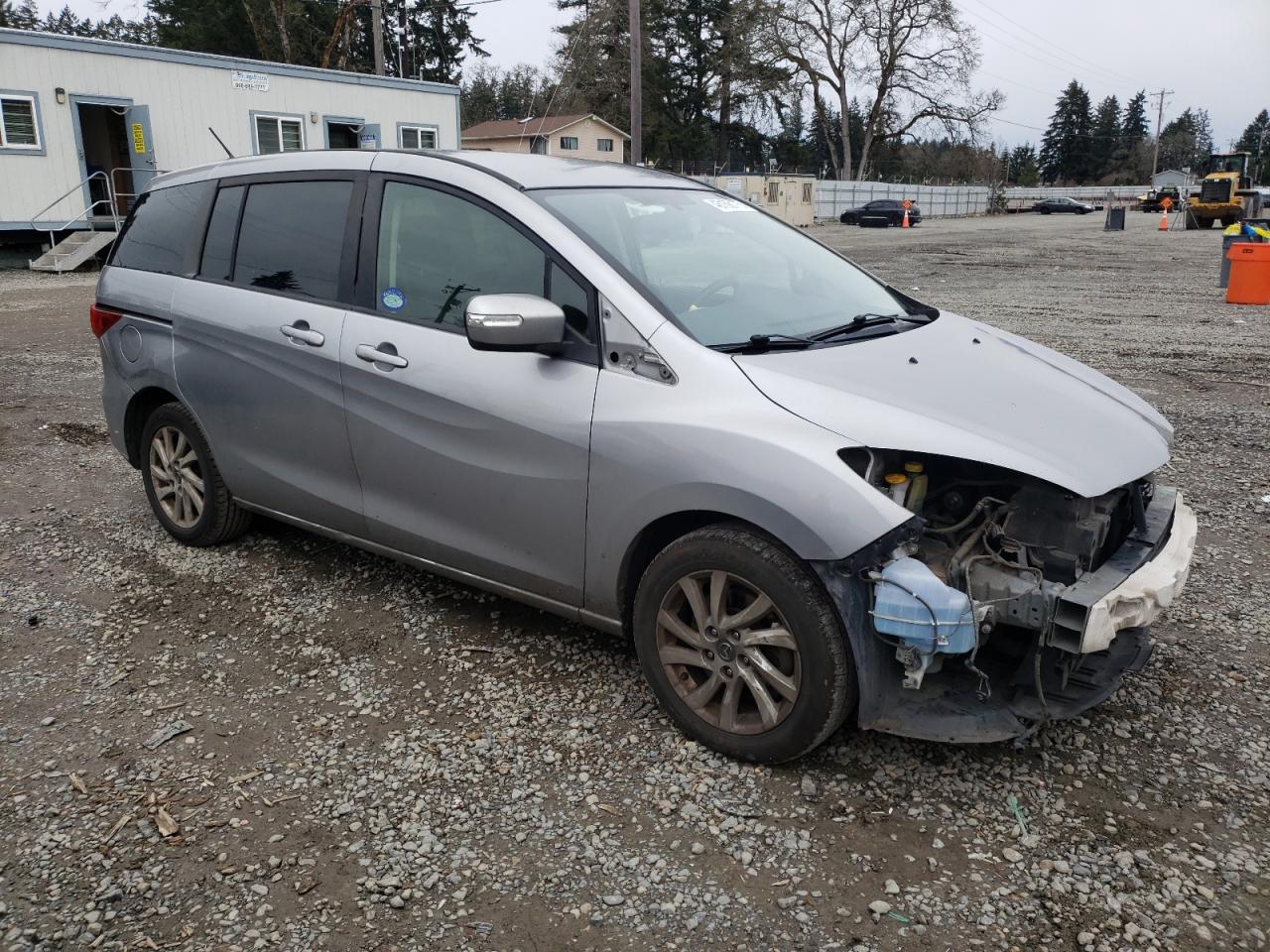 2014 Mazda 5 - Image 4