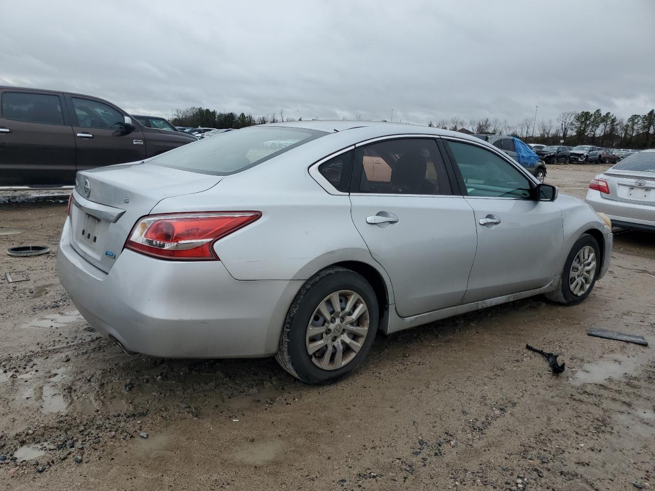 2013 Nissan Altima - Image 3
