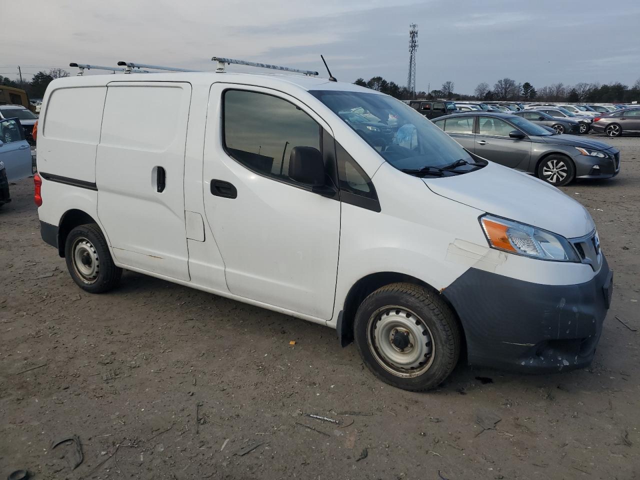 2015 Nissan NV200 - Image 4