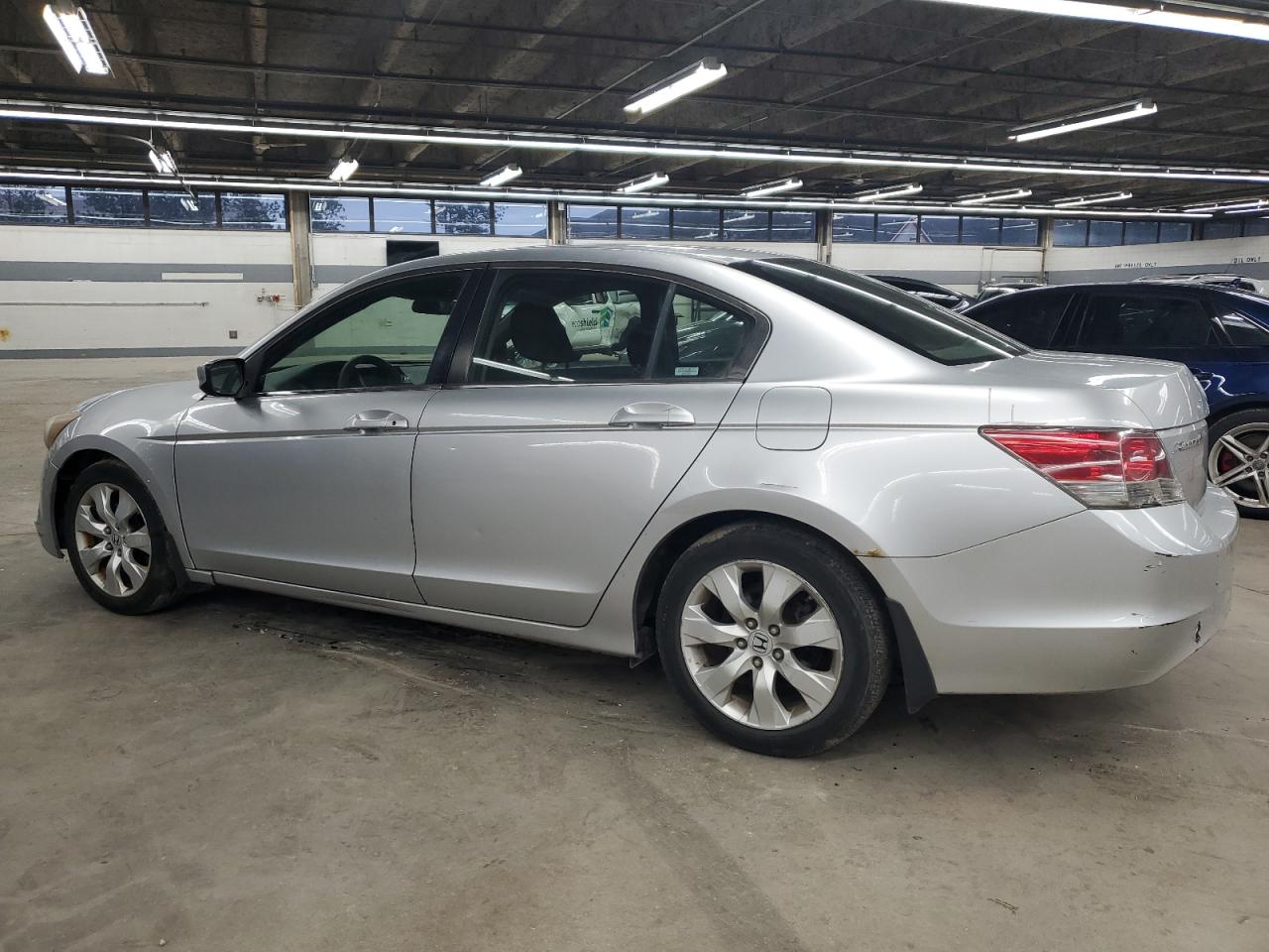 2008 Honda Accord - Image 2