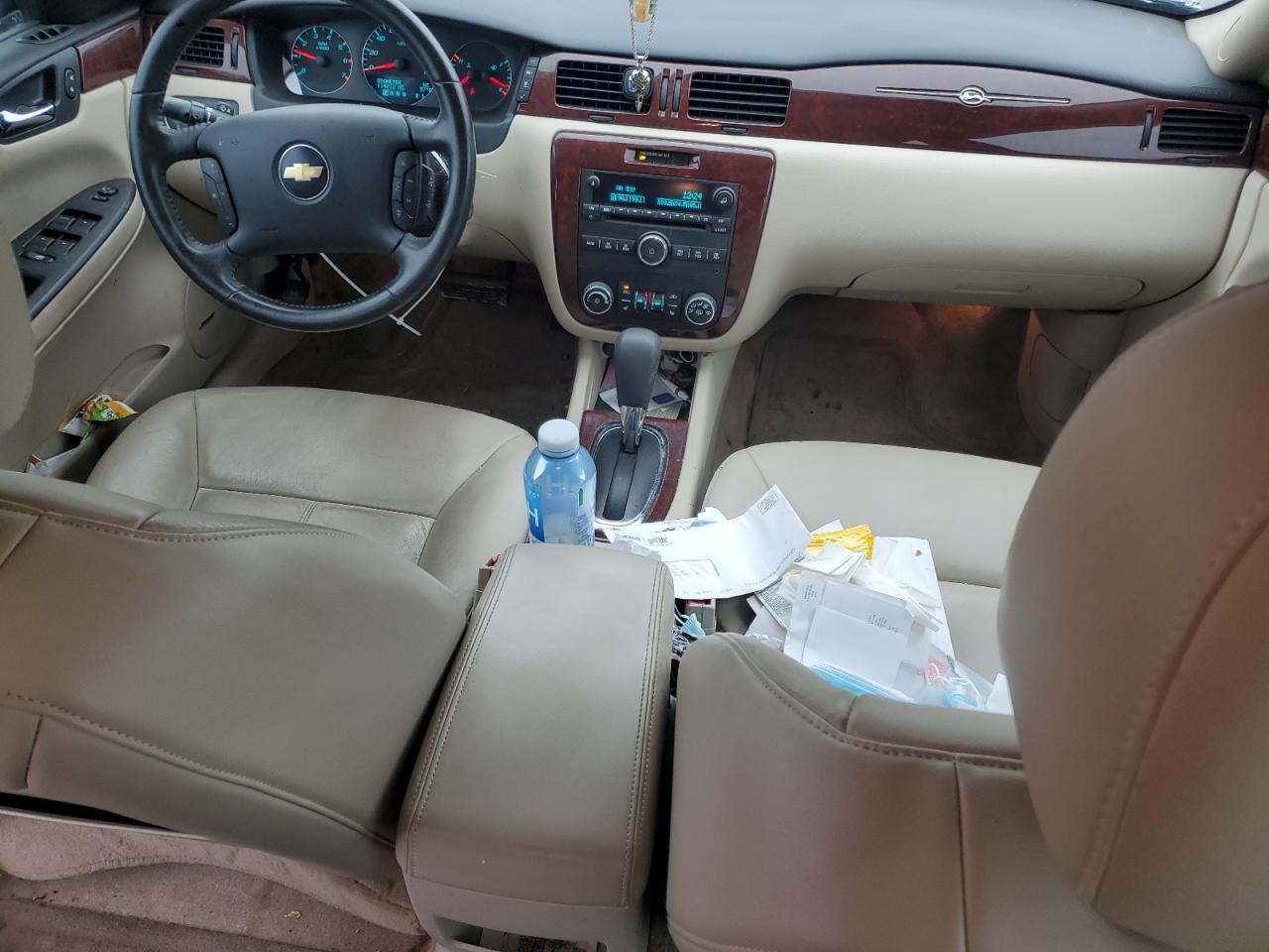 2010 Chevrolet Impala - Image 8