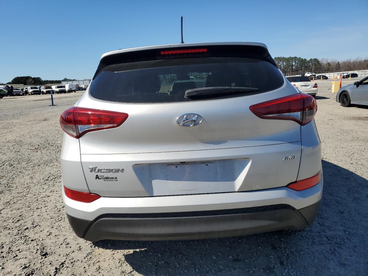 2017 Hyundai Tucson - Image 6