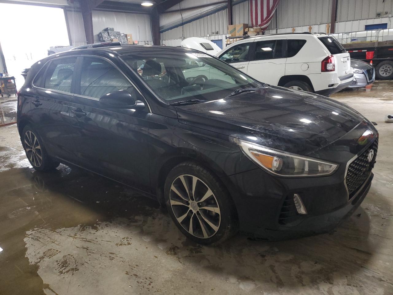 2018 Hyundai Elantra - Image 4