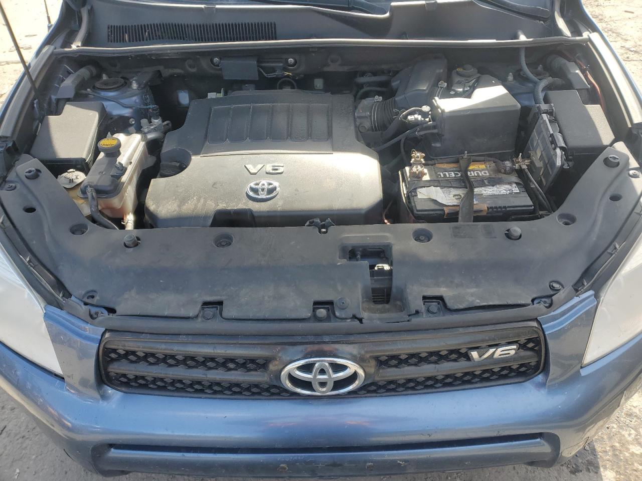 2008 Toyota RAV 4 - Image 12
