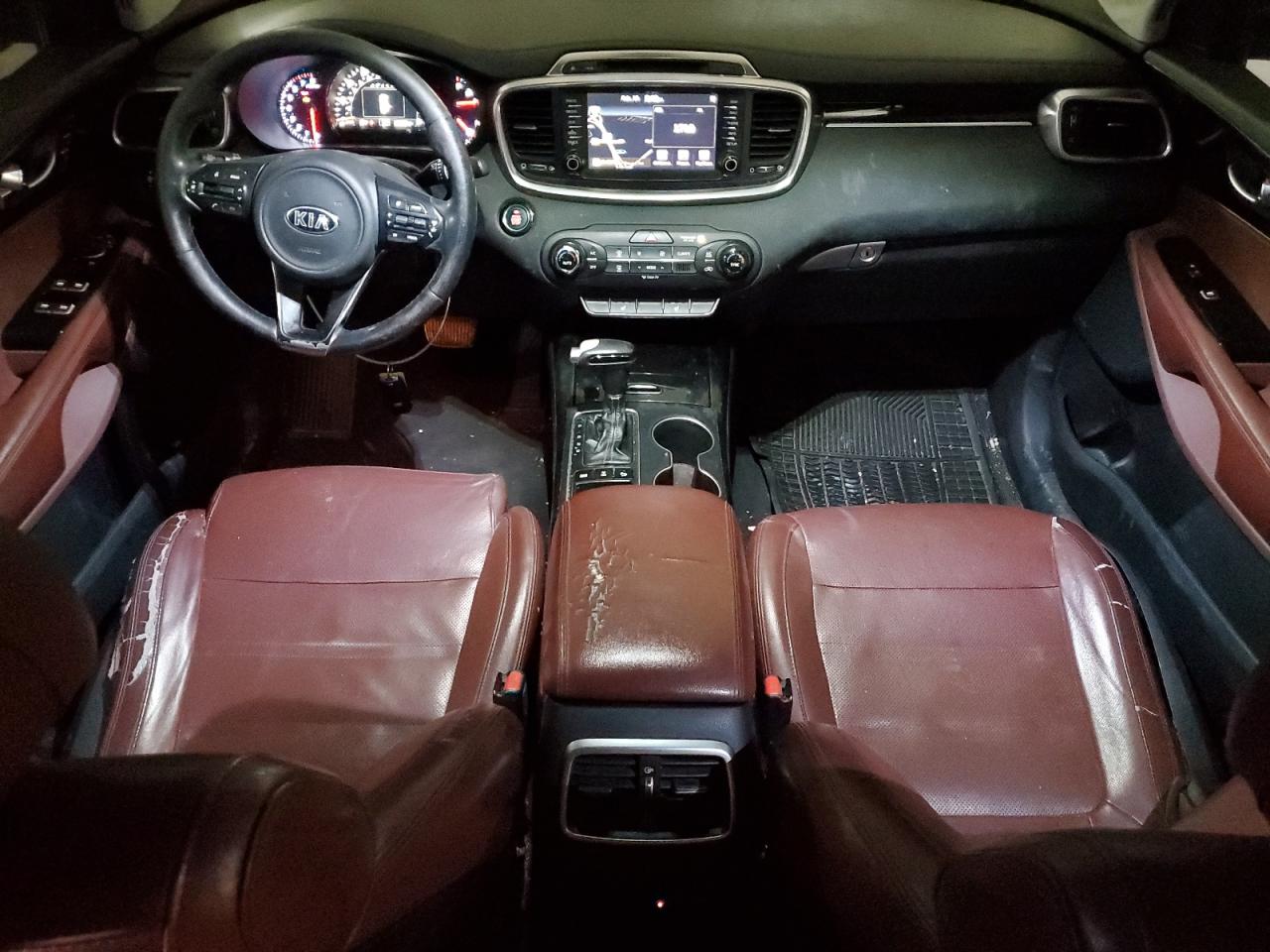 2017 Kia Sorento - Image 8