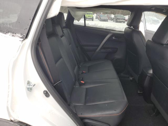 2016 TOYOTA RAV4 SE
