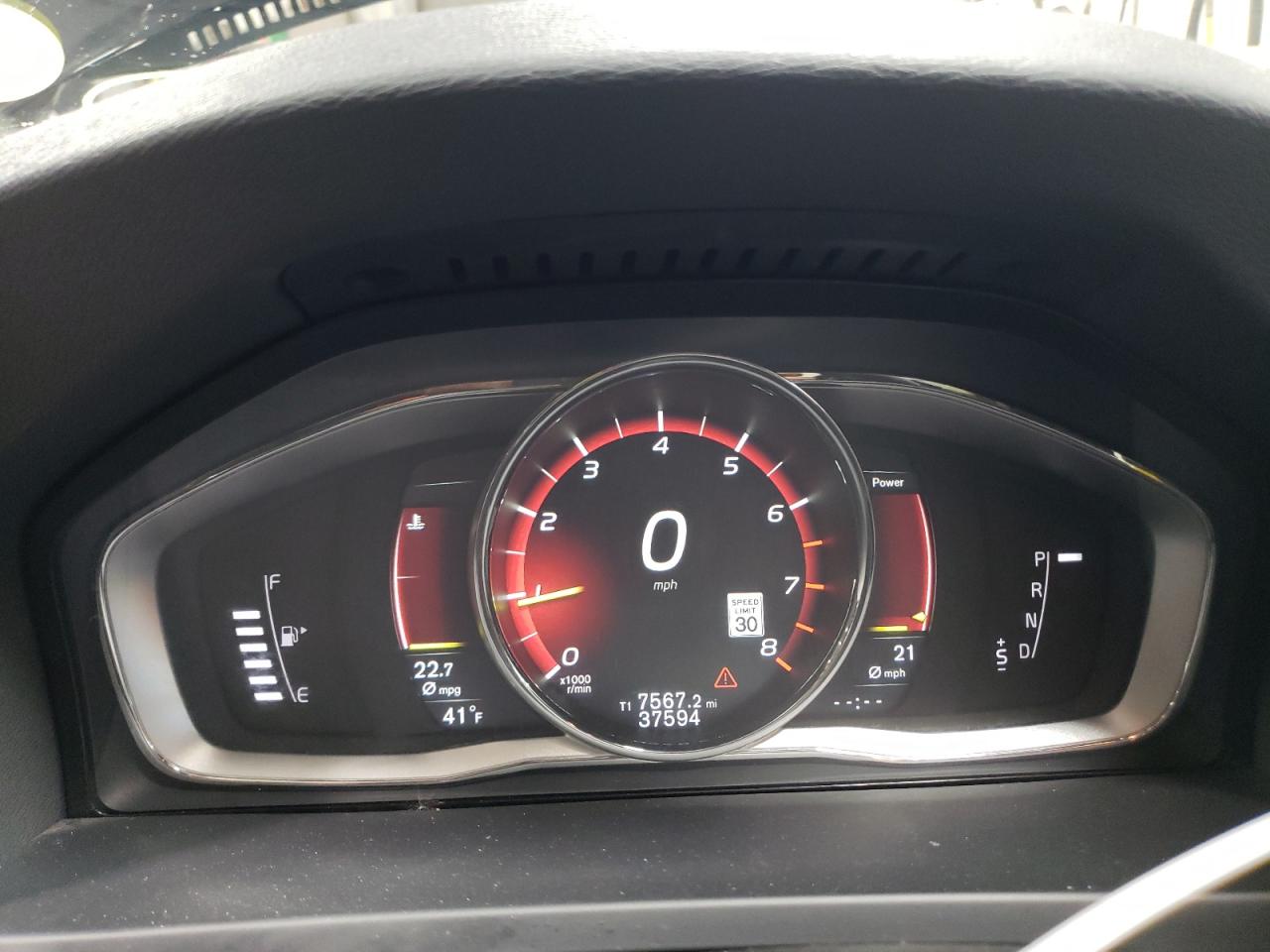 2017 Volvo S60 - Image 9