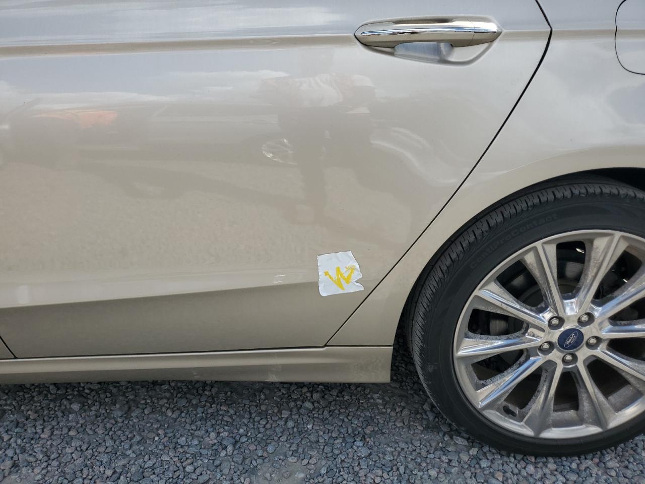 2017 Ford Fusion - Image 12