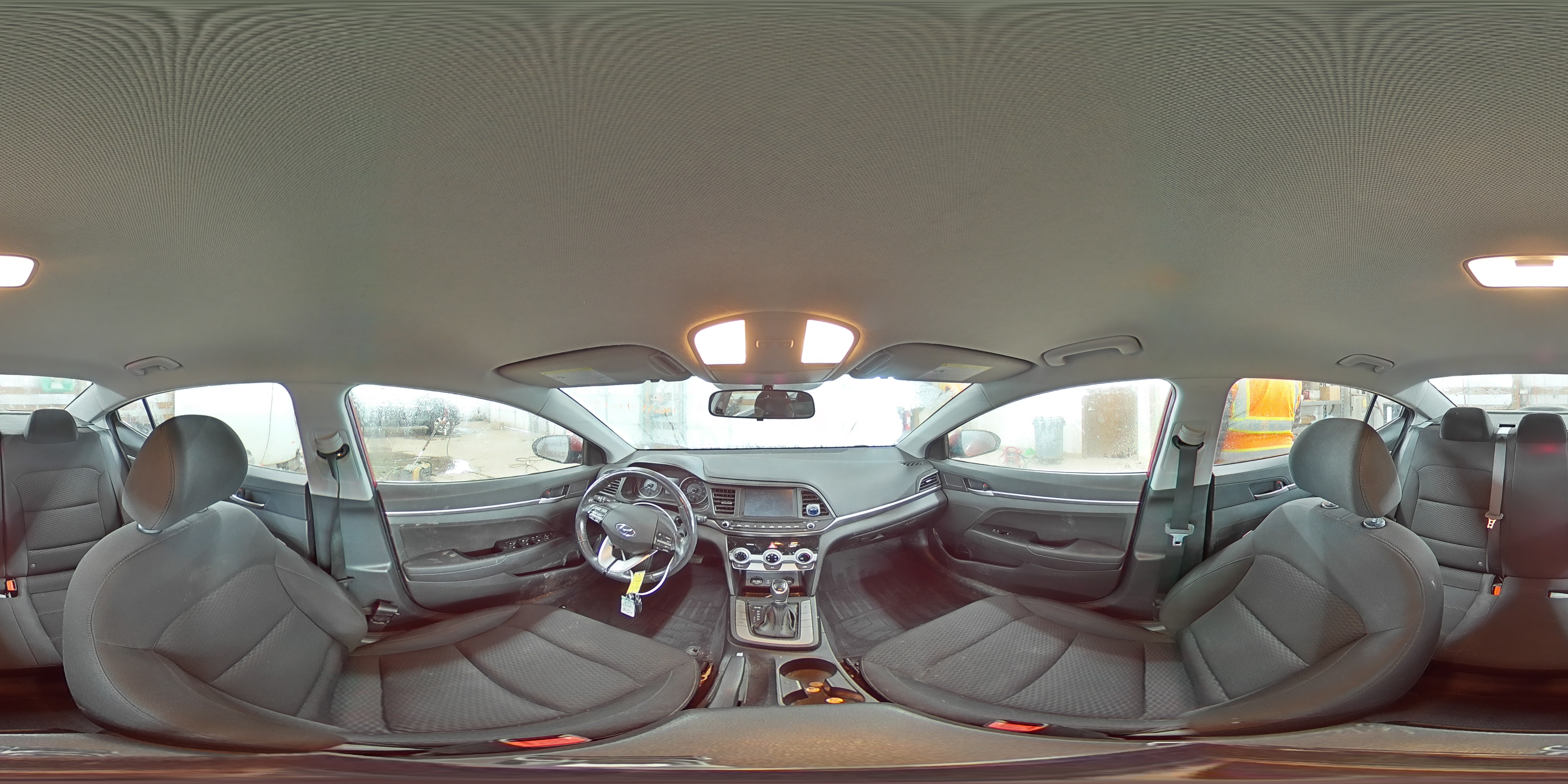 2020 Hyundai Elantra - Image 14
