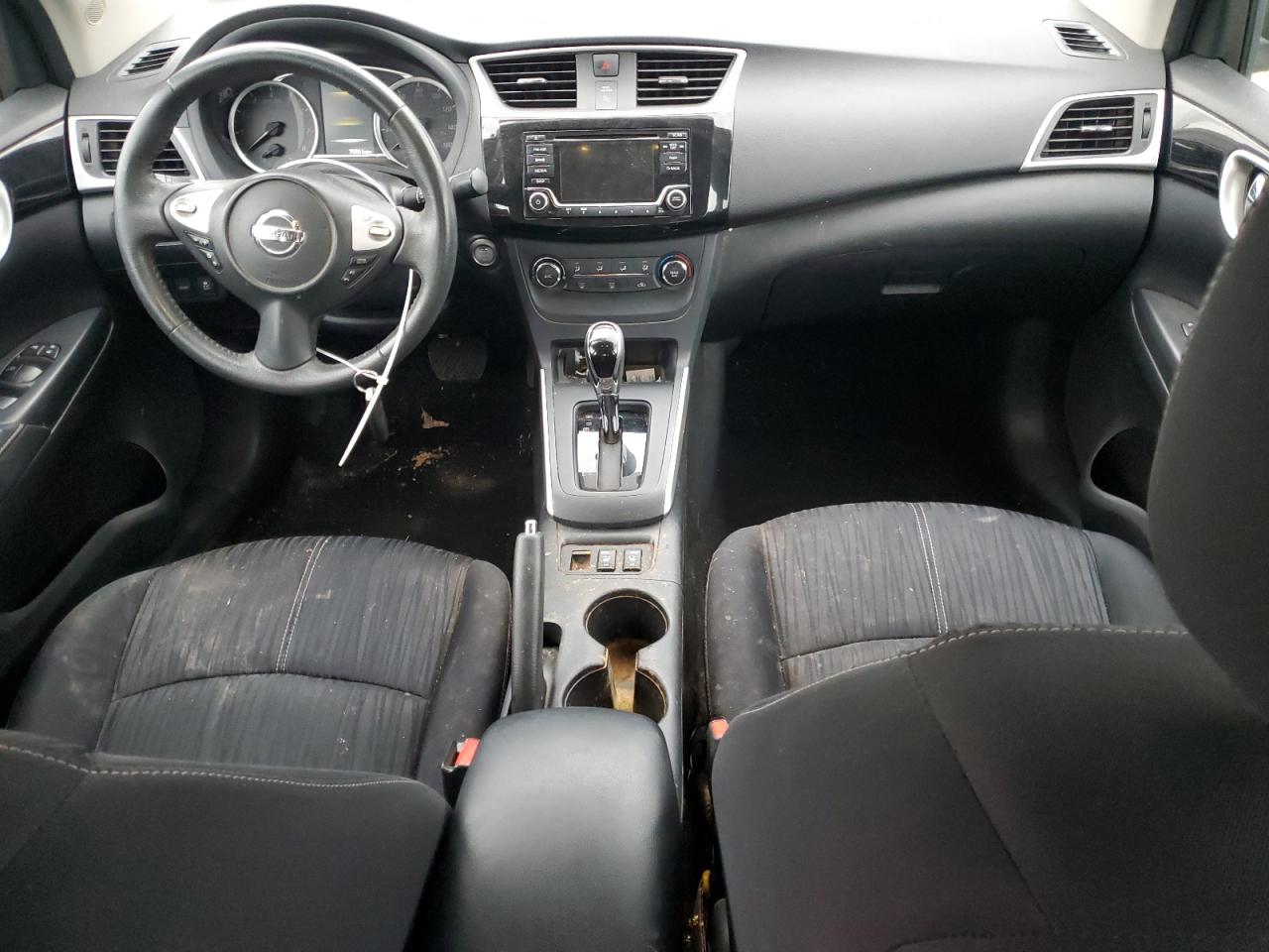 2016 Nissan Sentra - Image 8