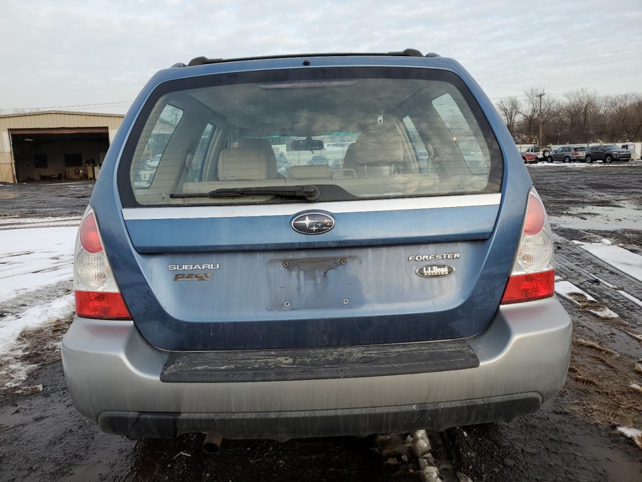 2008 Subaru Forester - Image 6