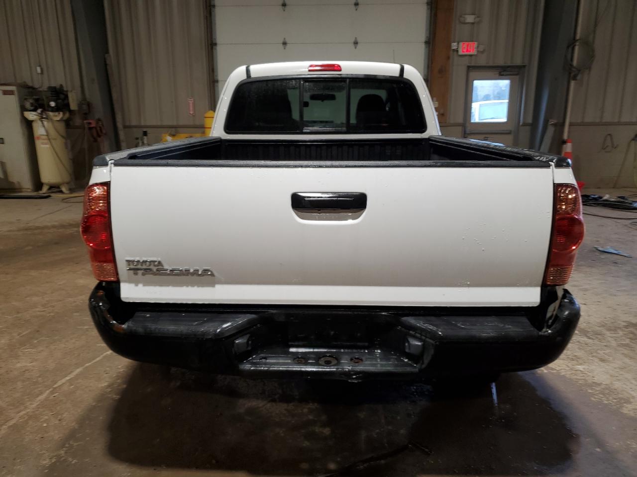 2013 Toyota Tacoma - Image 6