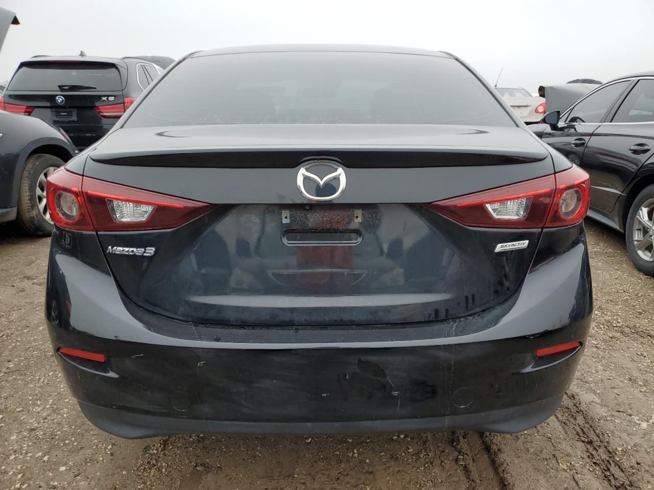 2018 Mazda 3 - Image 6