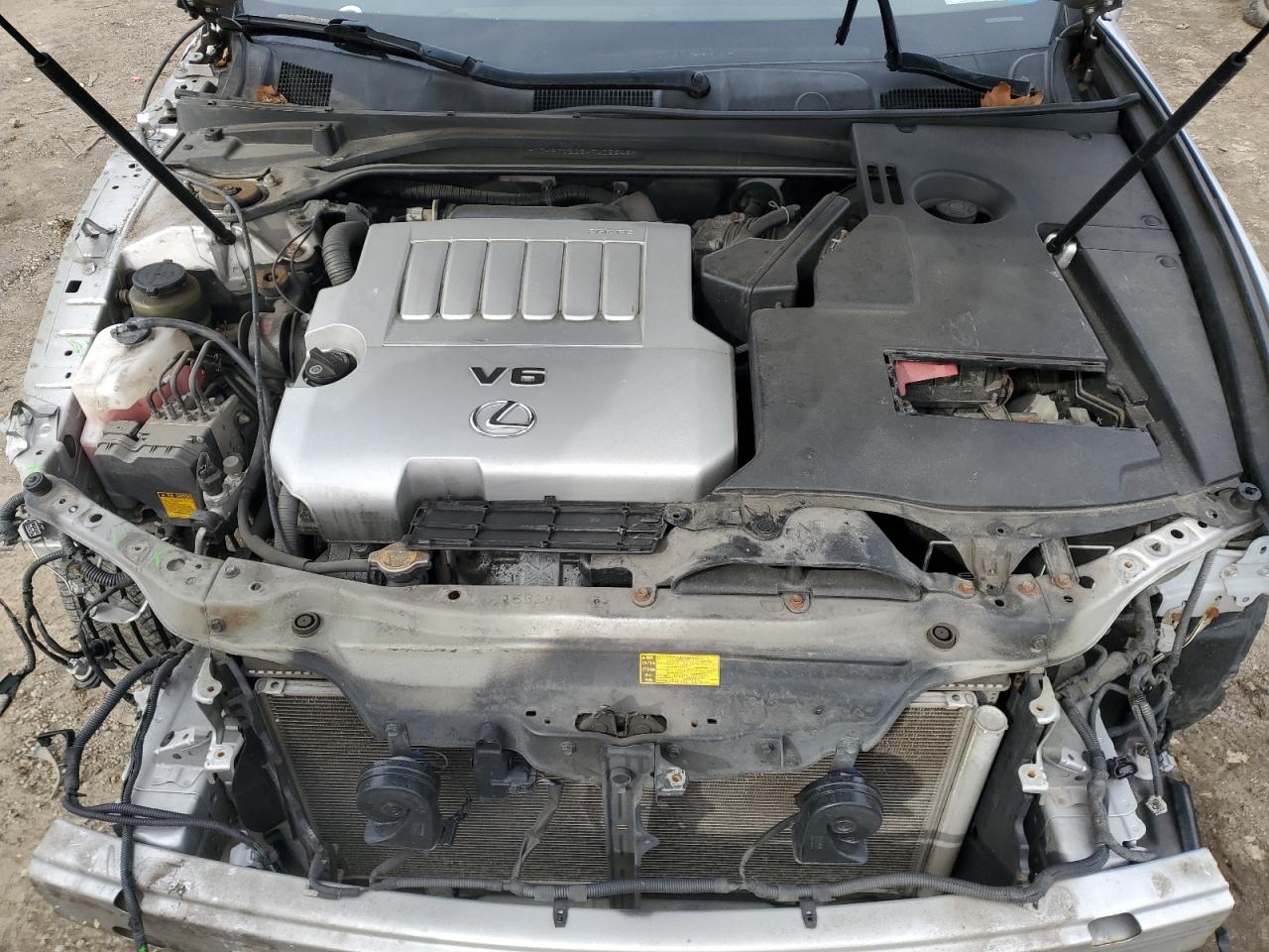 2010 Lexus ES - Image 11
