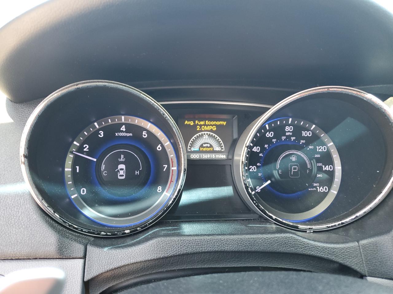 2014 Hyundai Sonata - Image 9