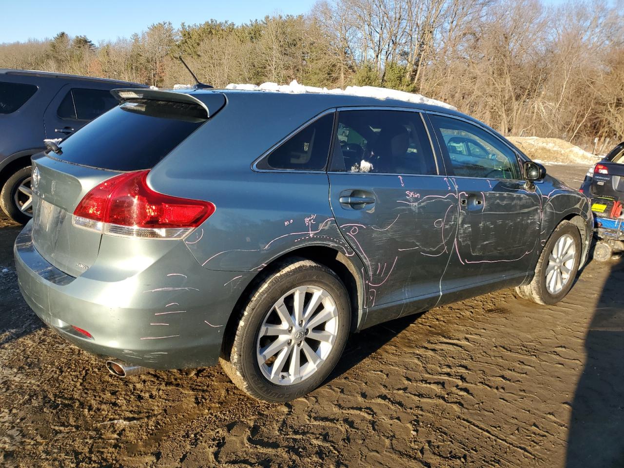 2010 Toyota Venza - Image 3