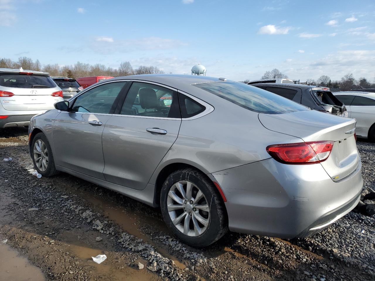 2015 Chrysler 200 - Image 2