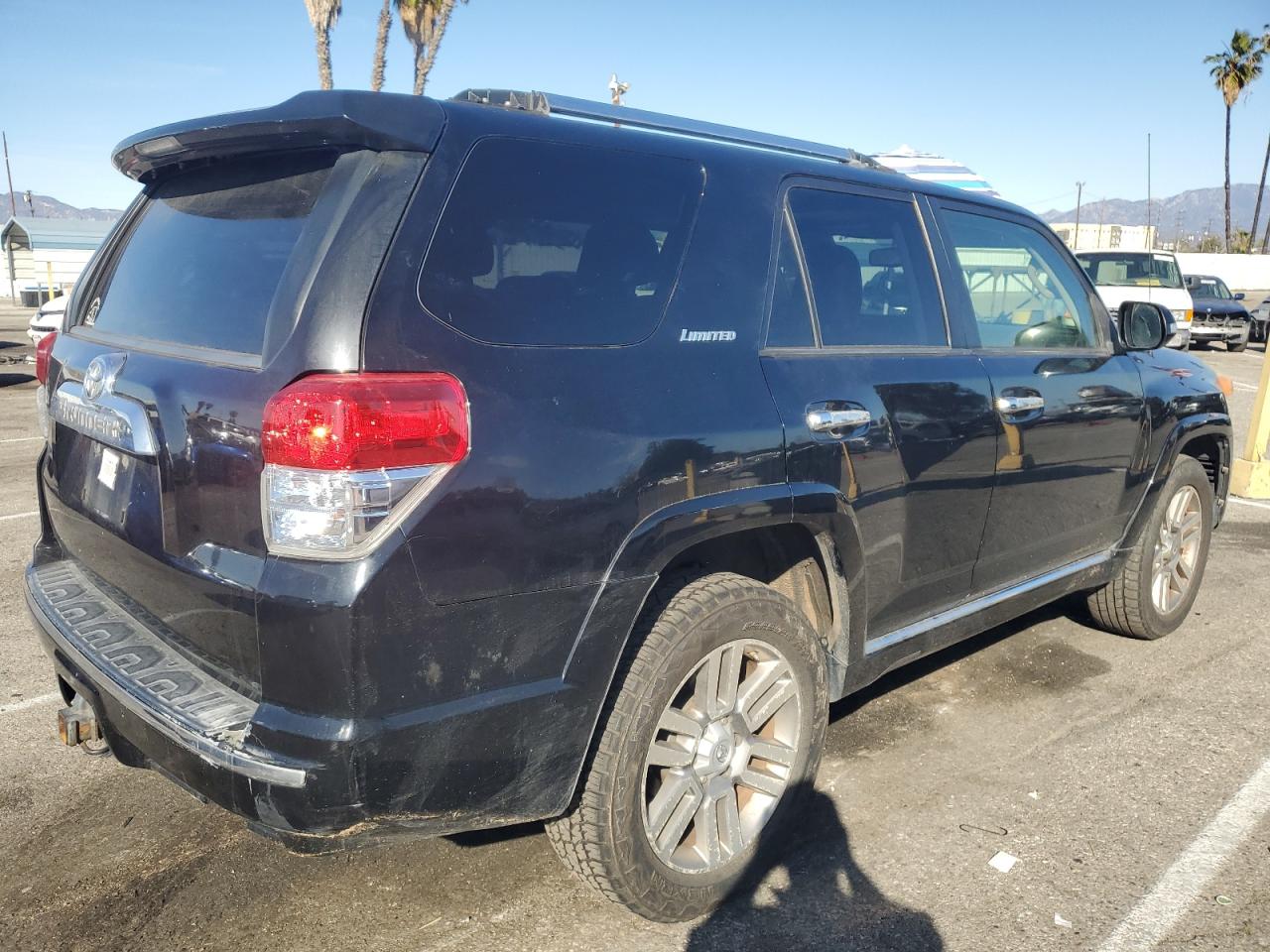 2013 Toyota 4Runner - Image 3