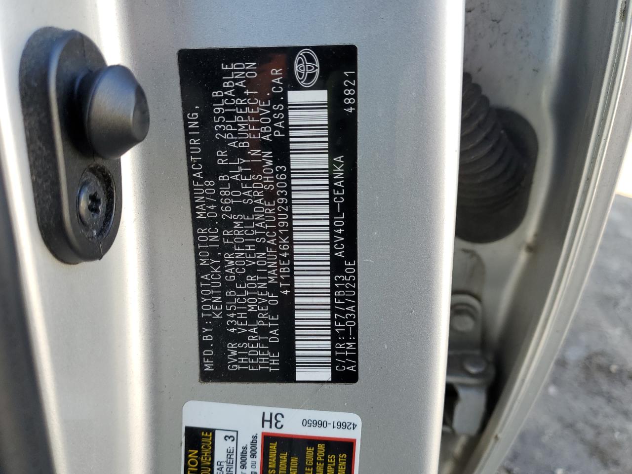 2009 Toyota Camry - Image 12