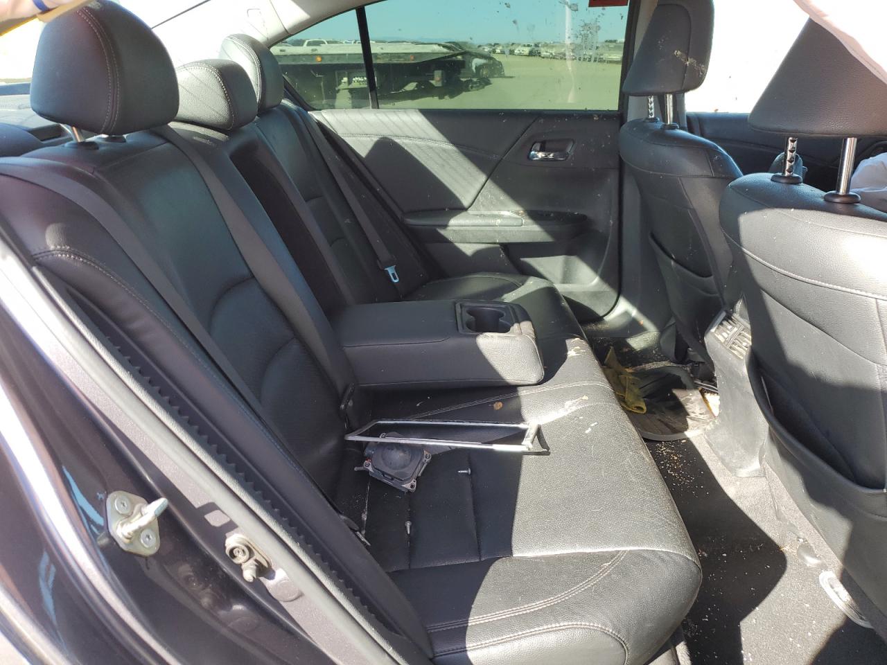 2015 Honda Accord - Image 10